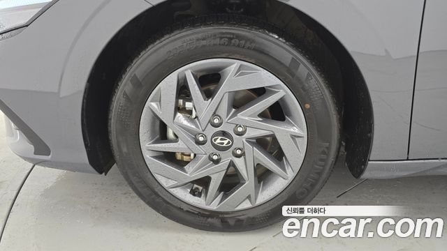Hyundai AVANTE 2026 — photo 5