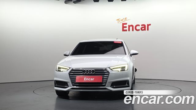 Audi A4 2019 — photo 3