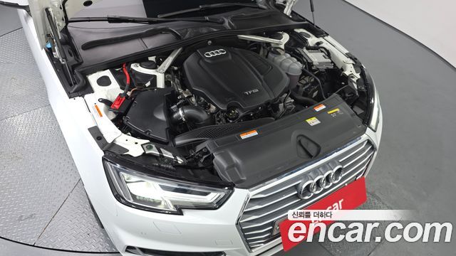 Audi A4 2019 — photo 6