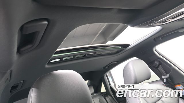 Audi A4 2019 — photo 24
