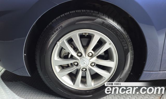 Hyundai AVANTE 2019 — photo 5