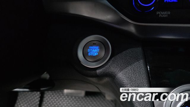 Hyundai AVANTE 2019 — photo 25