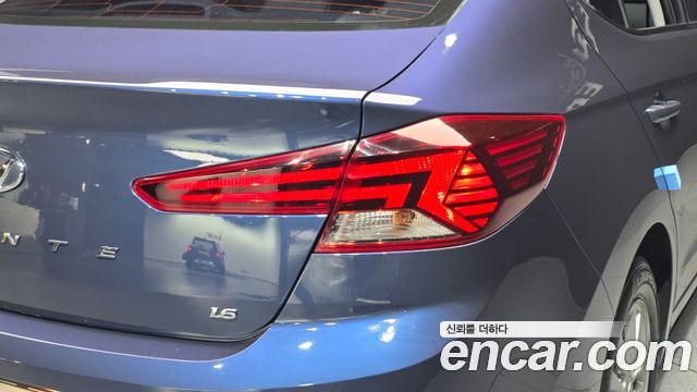 Hyundai AVANTE 2019 — photo 9