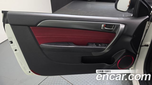 Kia Porte 2012 — photo 14