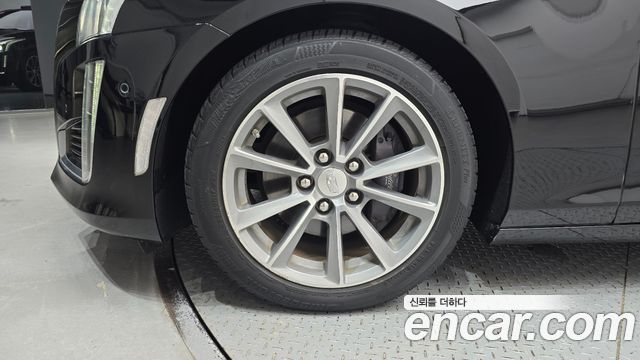 Cadillac CTS 2018 — photo 5