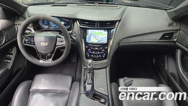 Cadillac CTS 2018 — photo 10