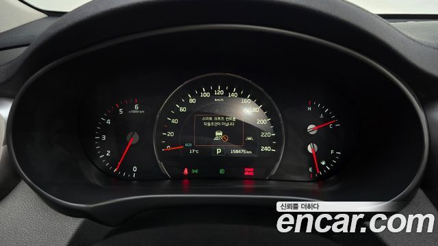 Kia Sorento 2016 — photo 8