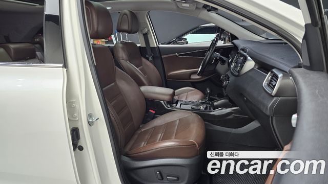 Kia Sorento 2016 — photo 11