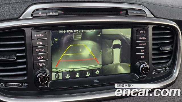 Kia Sorento 2016 — photo 16