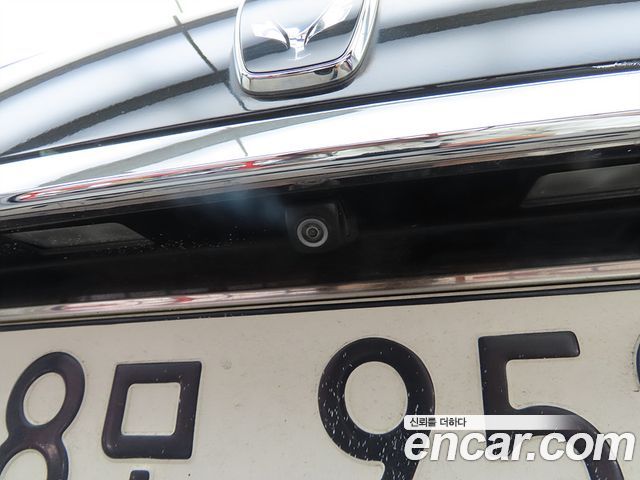 Hyundai Equus 2014 — photo 17