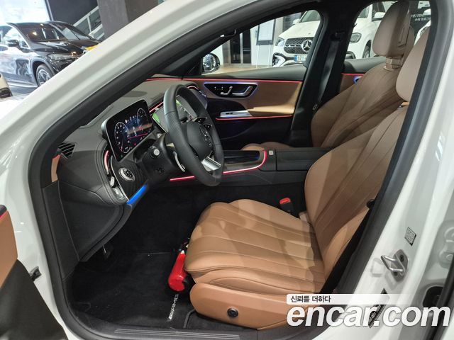Mercedes-Benz E-Class 2026 — photo 10