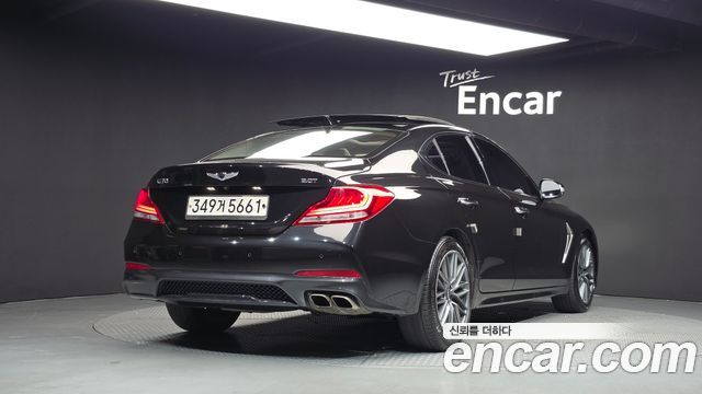Genesis G70 2018 — photo 2