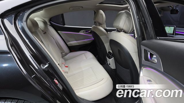 Genesis G70 2018 — photo 12