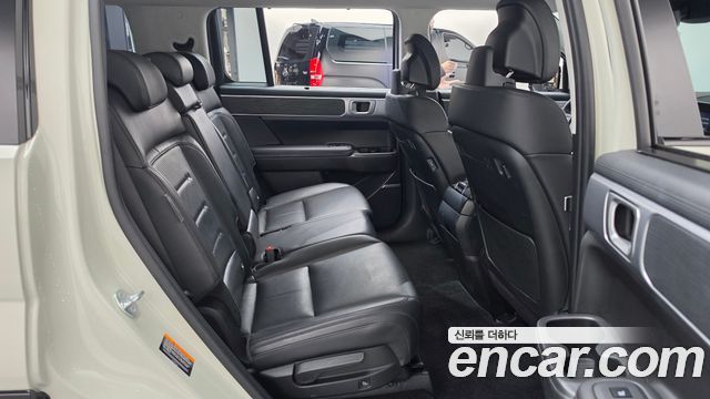 Hyundai Santafe 2024 — photo 17