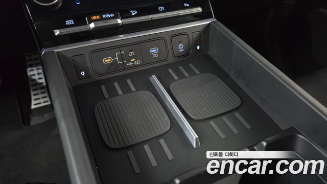 Hyundai Santafe 2024 — photo 21