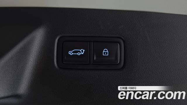 Hyundai Santafe 2024 — photo 23