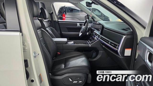 Hyundai Santafe 2024 — photo 16