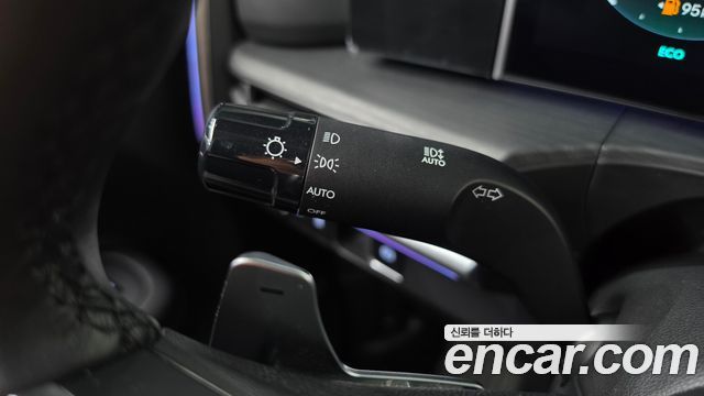 Hyundai Santafe 2024 — photo 30