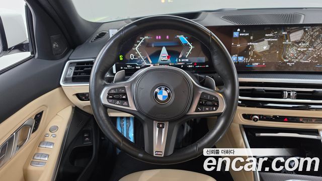 BMW 3-Series 2023 — photo 19
