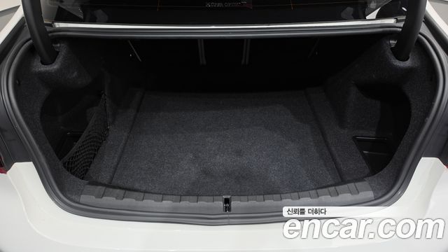 BMW 3-Series 2023 — photo 26