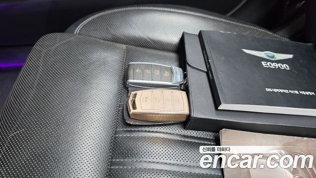 Genesis EQ900 2016 — photo 16