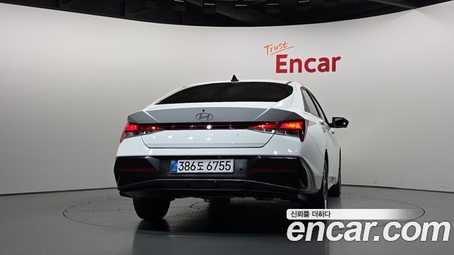 Hyundai AVANTE 2024 — photo 4
