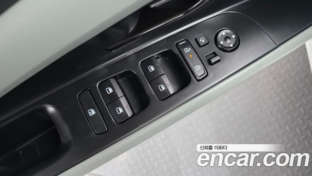 Hyundai AVANTE 2024 — photo 11