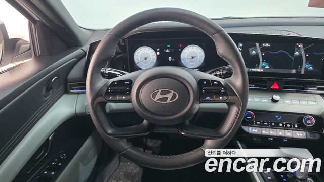 Hyundai AVANTE 2024 — photo 13