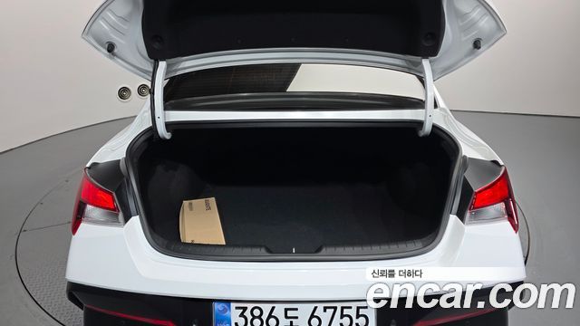 Hyundai AVANTE 2024 — photo 20