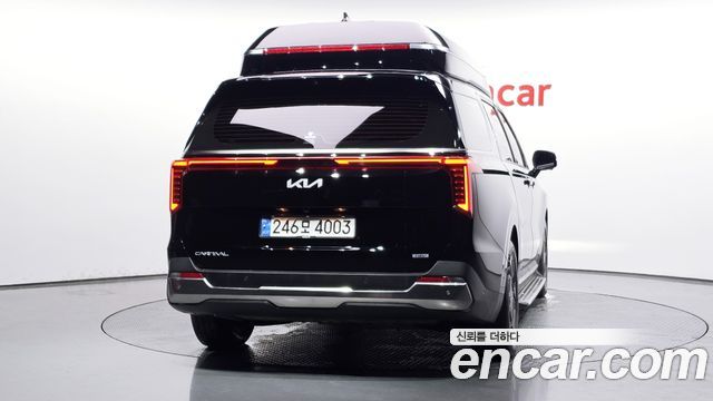Kia Canival 2025 — photo 4