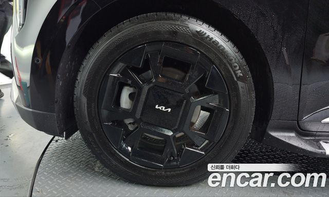 Kia Canival 2025 — photo 5