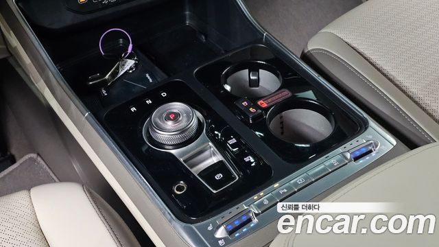 Kia Canival 2025 — photo 12