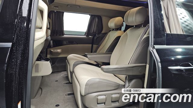 Kia Canival 2025 — photo 17