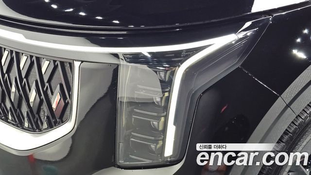 Kia Canival 2025 — photo 8