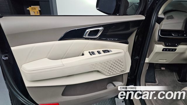 Kia Canival 2025 — photo 14