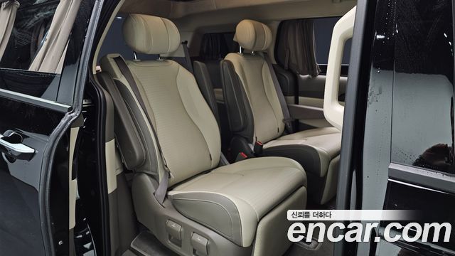 Kia Canival 2025 — photo 16