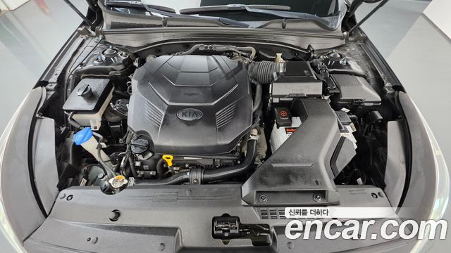 Kia K7 2018 — photo 6