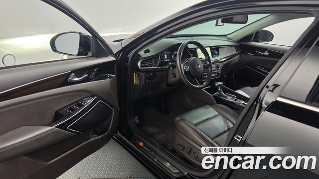 Kia K7 2018 — photo 13