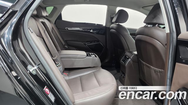 Kia K7 2018 — photo 17
