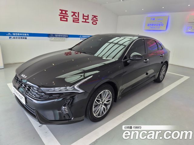 Kia K5 2022 — photo 1