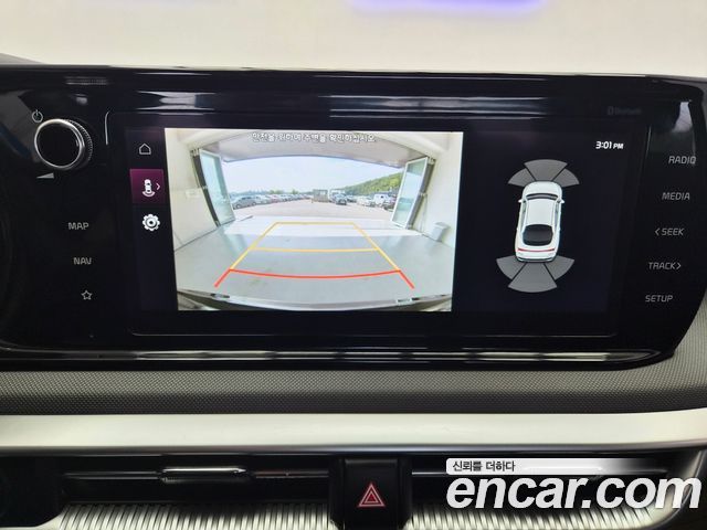 Kia K5 2022 — photo 17