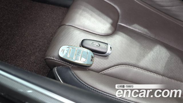 Hyundai Santafe 2021 — photo 21