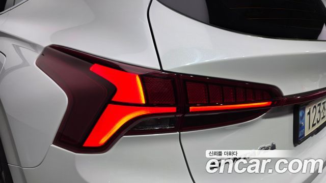 Hyundai Santafe 2021 — photo 9