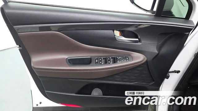 Hyundai Santafe 2021 — photo 14