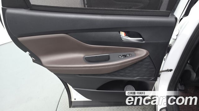 Hyundai Santafe 2021 — photo 15