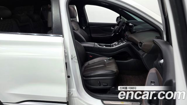 Hyundai Santafe 2021 — photo 16