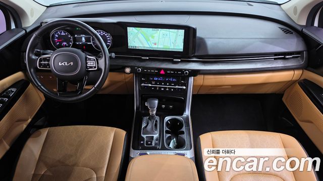 Kia Canival 2023 — photo 10