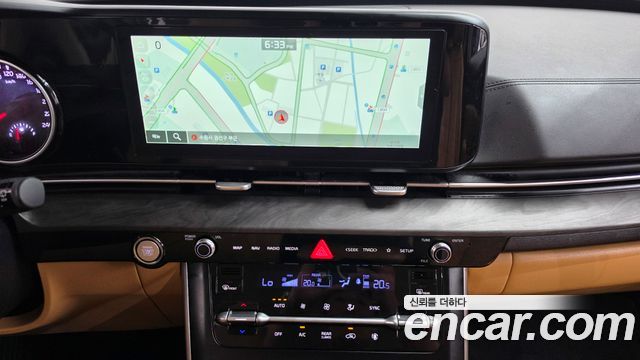 Kia Canival 2023 — photo 19