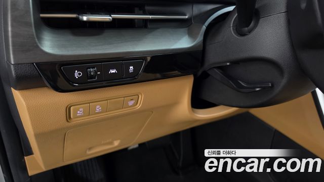 Kia Canival 2023 — photo 26