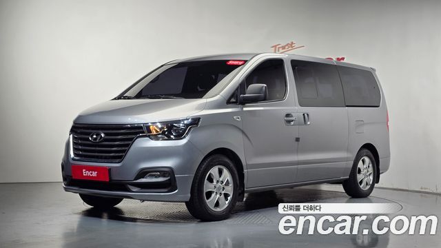 Hyundai Starex 2018 — photo 34